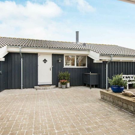 6 Person Holiday Home In Ebeltoft Exterior foto